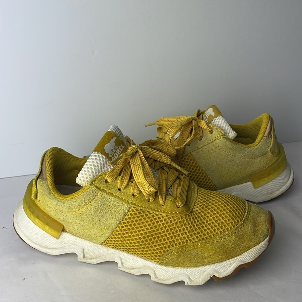 Sorel Kinetic Lite Lace Up Sneakers